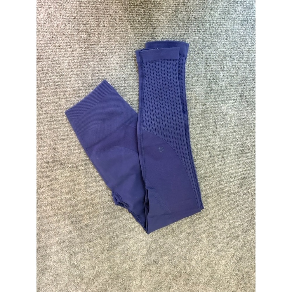 Lululemon Zone In Tight Crop Seamless Legging Purple Women's No Size Tag 0?